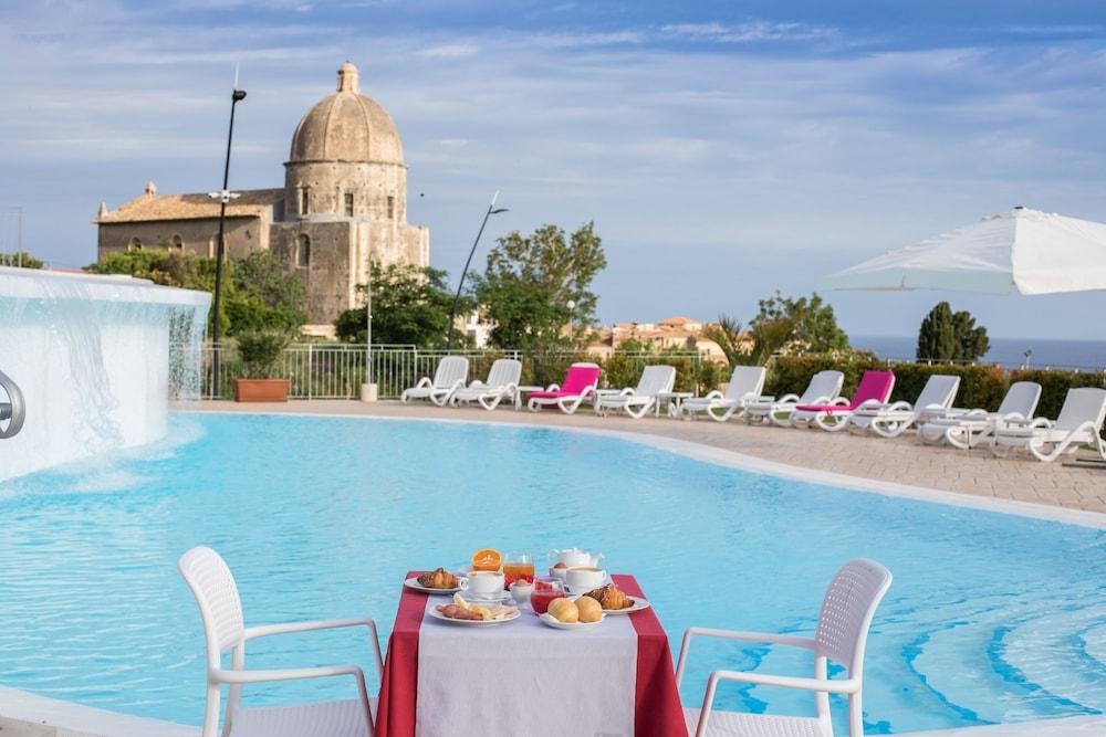 Sentido Michelizia Tropea Resort Luaran gambar
