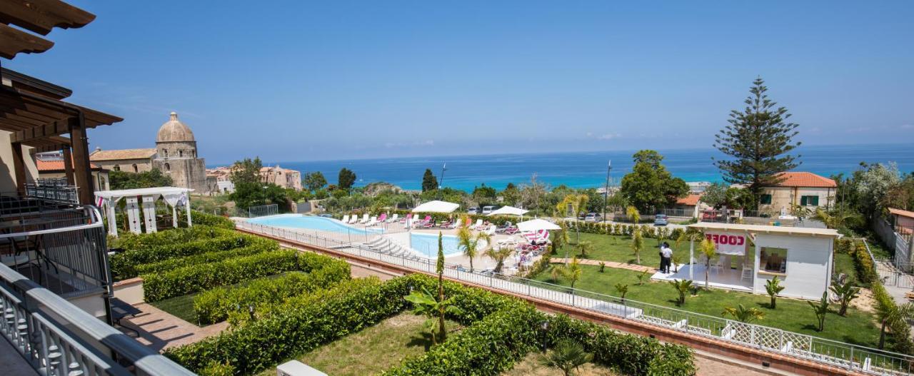 Sentido Michelizia Tropea Resort Luaran gambar