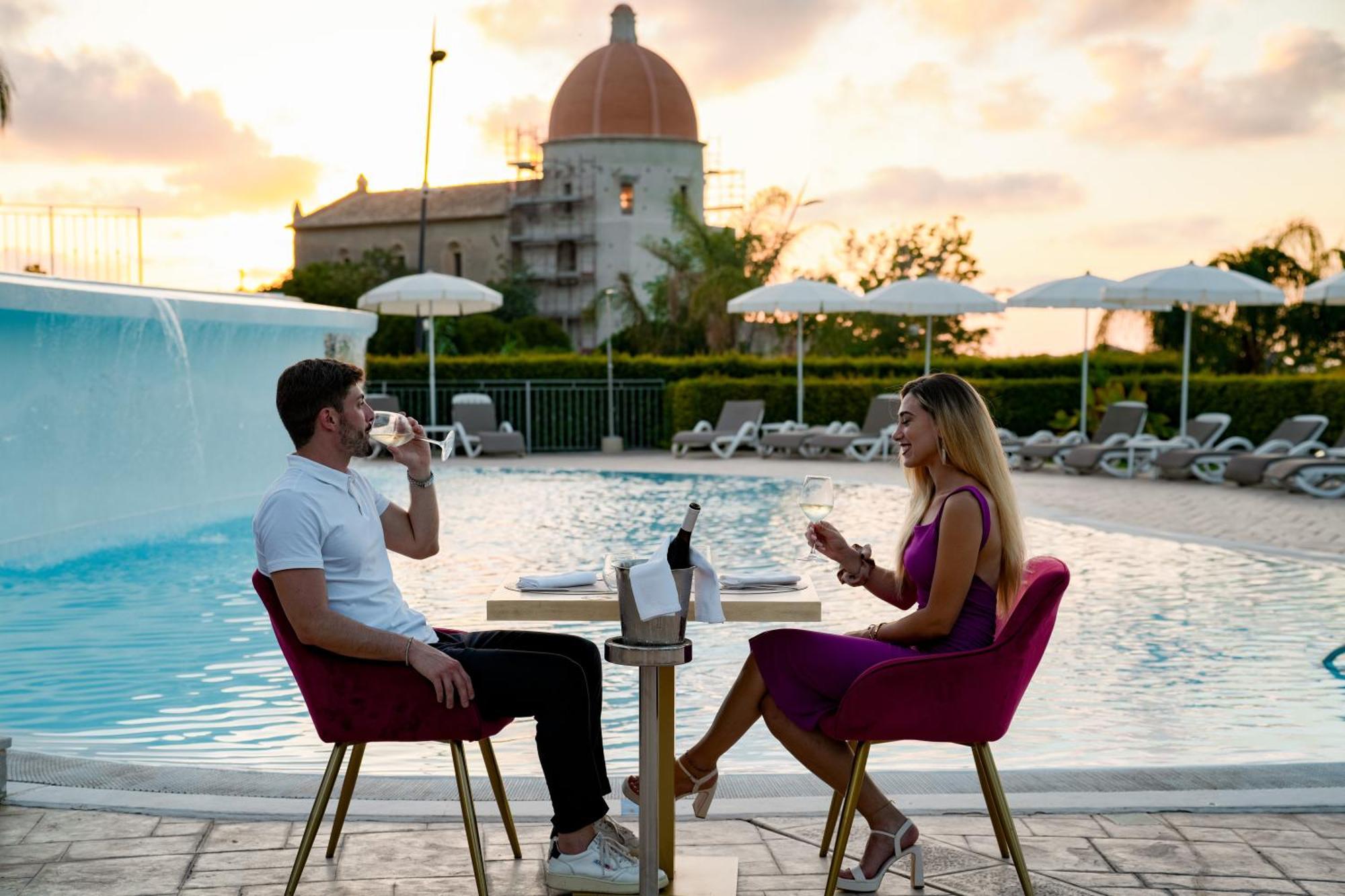 Sentido Michelizia Tropea Resort Luaran gambar